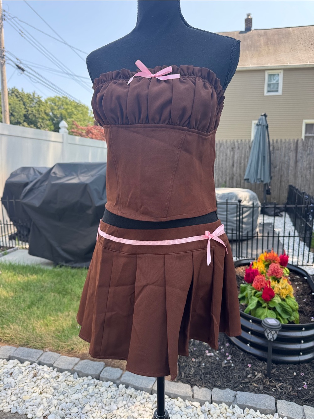 SHEIN Brown Strapless Bustier Top with Pink Ribbon Trim